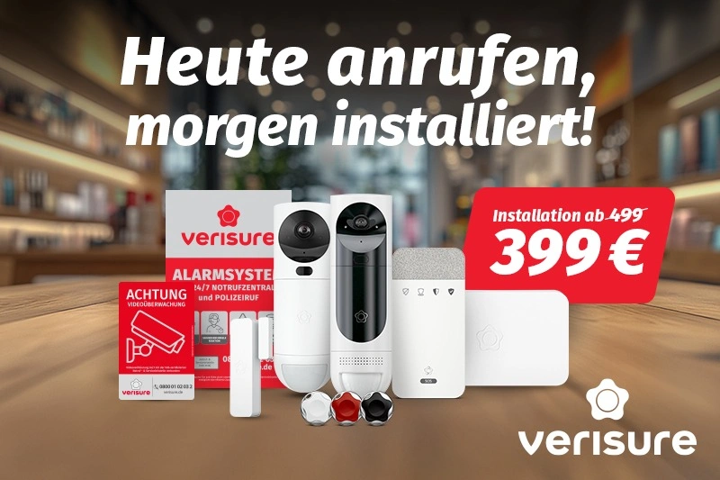 Glückliches Seniorenpaar zu Hause